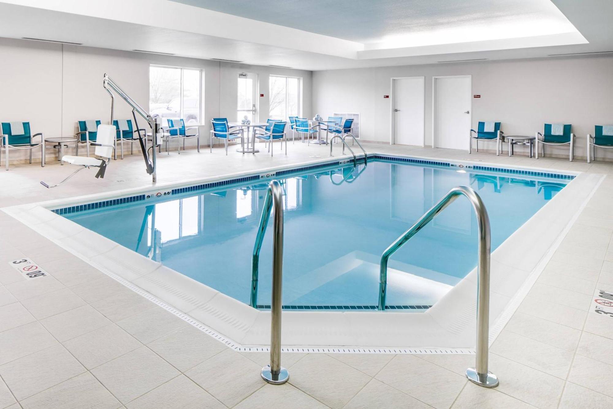 Hotel Towneplace By Marriott Kansas Airport Kansas City