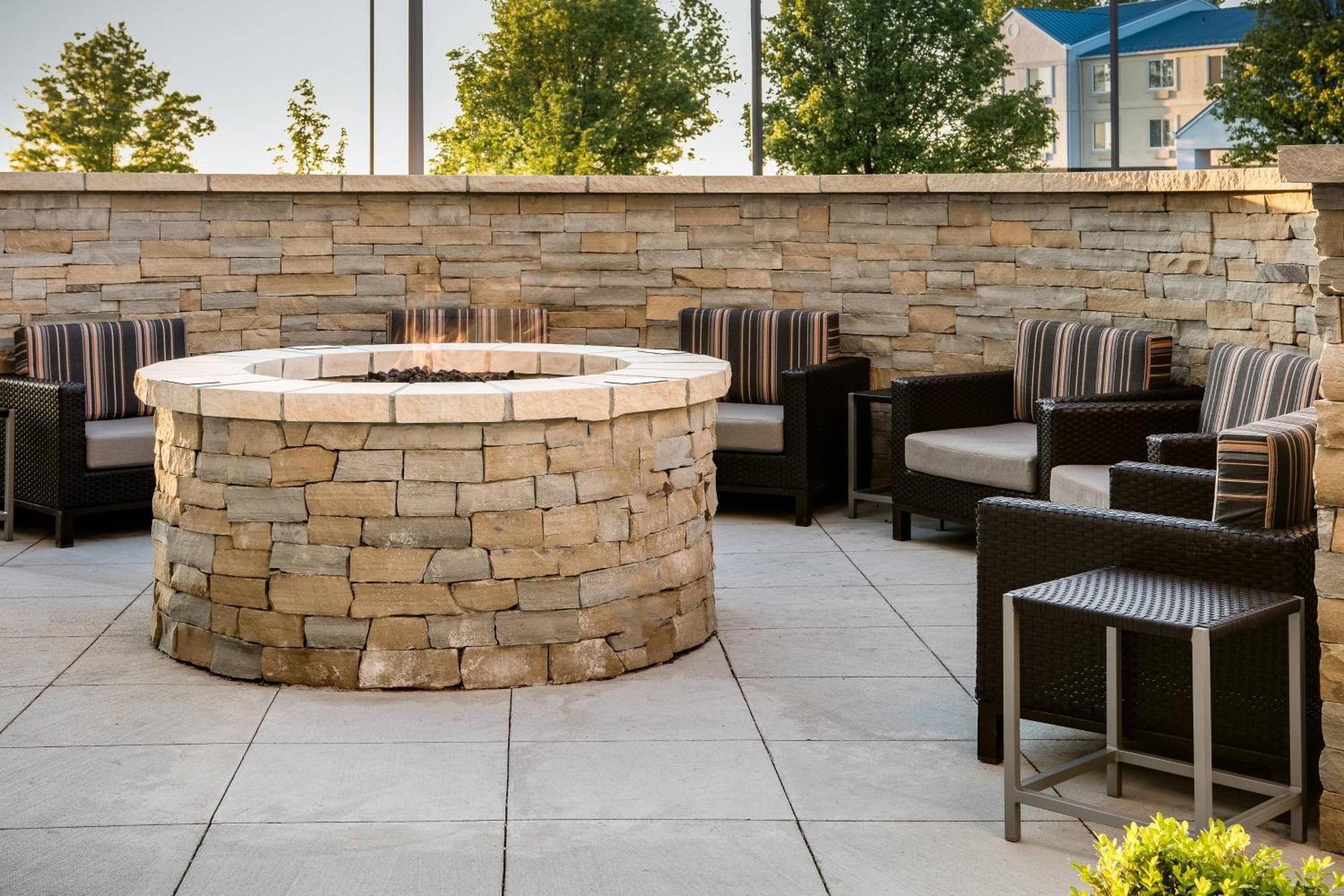 Towneplace By Marriott Kansas Airport