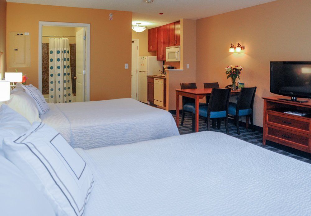 Towneplace By Marriott Kansas Airport Hotel 3*